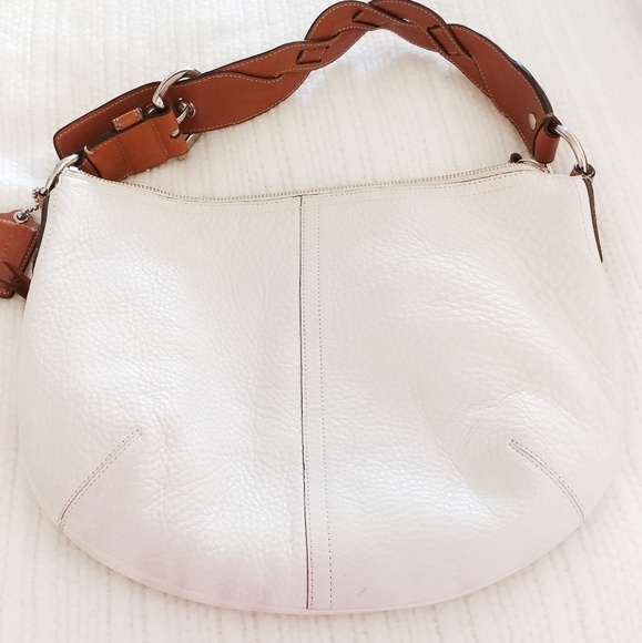 Coach Handbags - Excellent Coach White Leather Bag